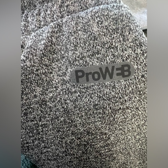 NWT Spyder ProWeb Athletic Performance Tech Joggers / Track Pants Activewear Run - Picture 11 of 13